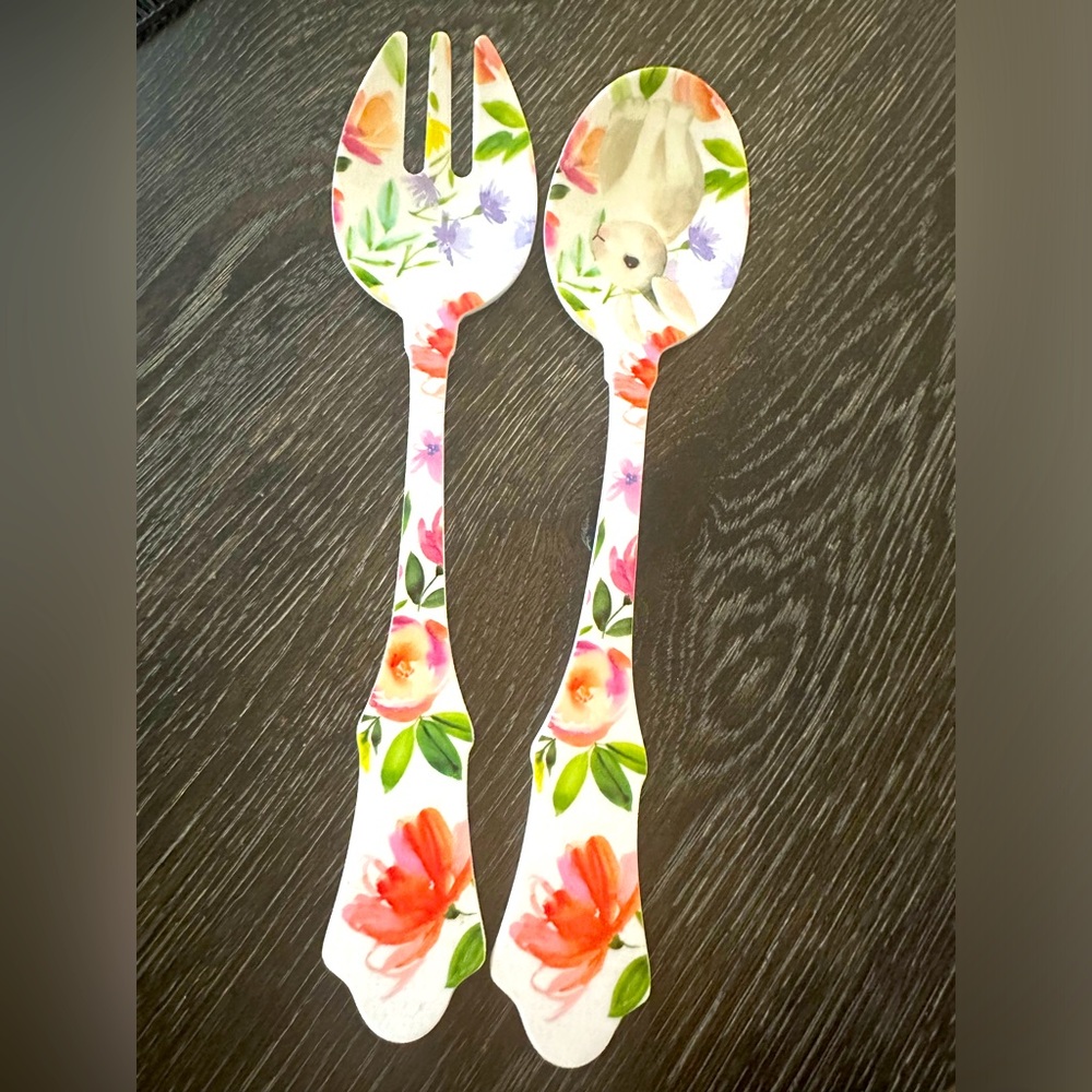 Nicole Miller Spring Bunny Floral Servingware